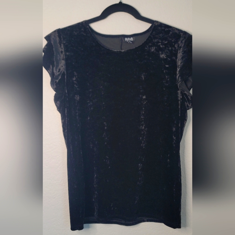 A.n.a velvet ruffle sleeve top